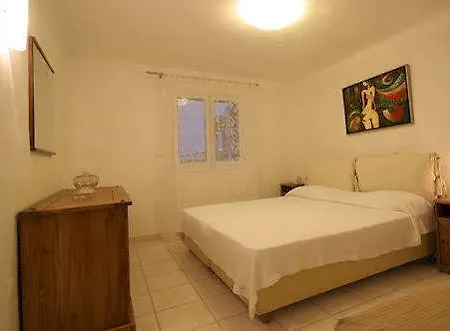 Miglia Vila Ornos (Mykonos)